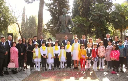 Gəncədə Fikrət Əmirovun 100 illik yubileyi qeyd olunub  