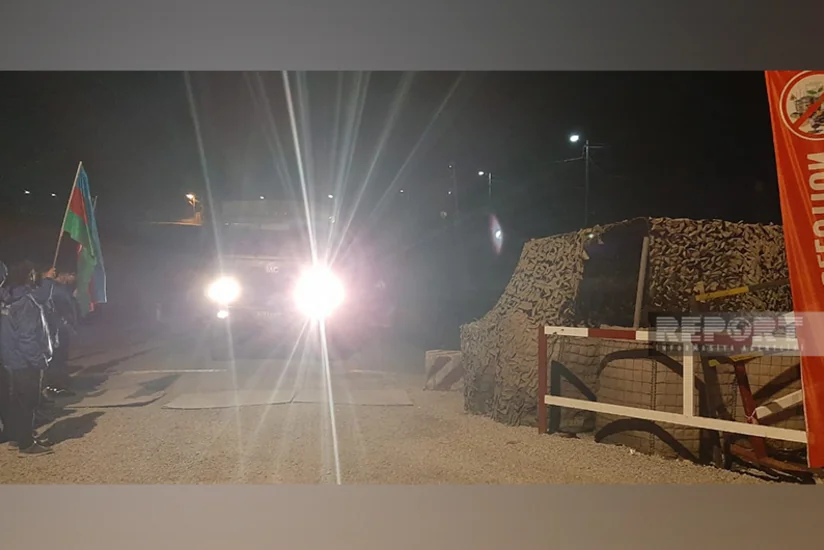 По дороге Ханкенди-Лачын беспрепятственно проехали 73 автомобиля российских миротворцев