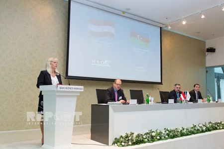 Azerbaijani-Austrian business forum held