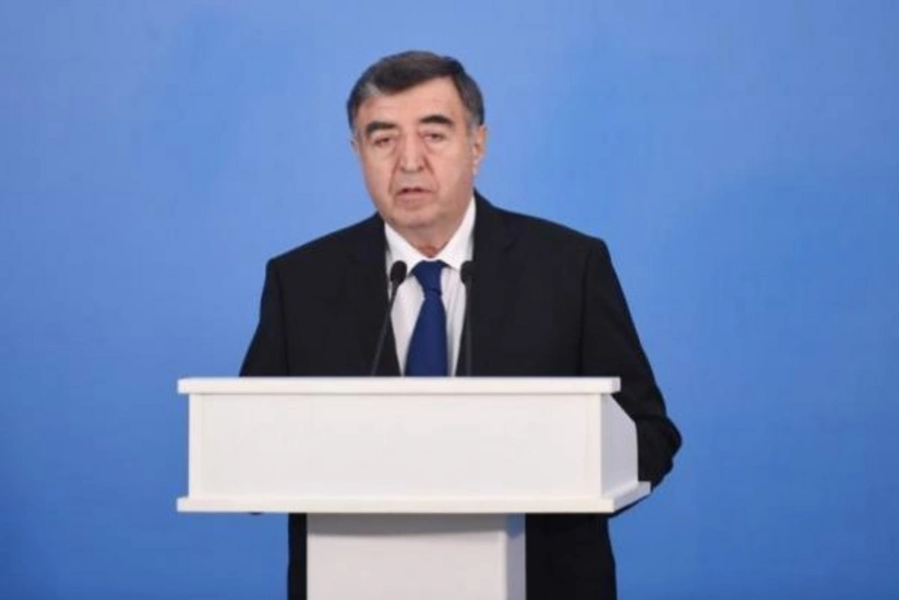 Ахмед Ахмедзаде награжден орденом Эмек 1-й степени