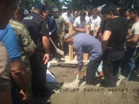 Похоронен шехид Отечественной войны