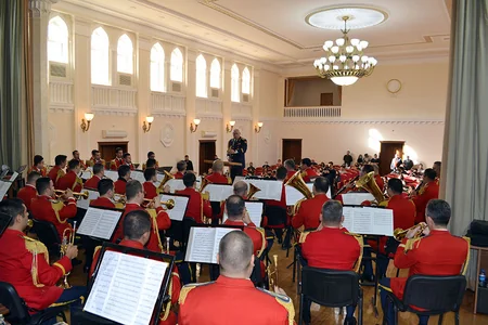 Zəfər Günü münasibətilə Azərbaycan Ordusunda silsilə tədbirlər keçirilib