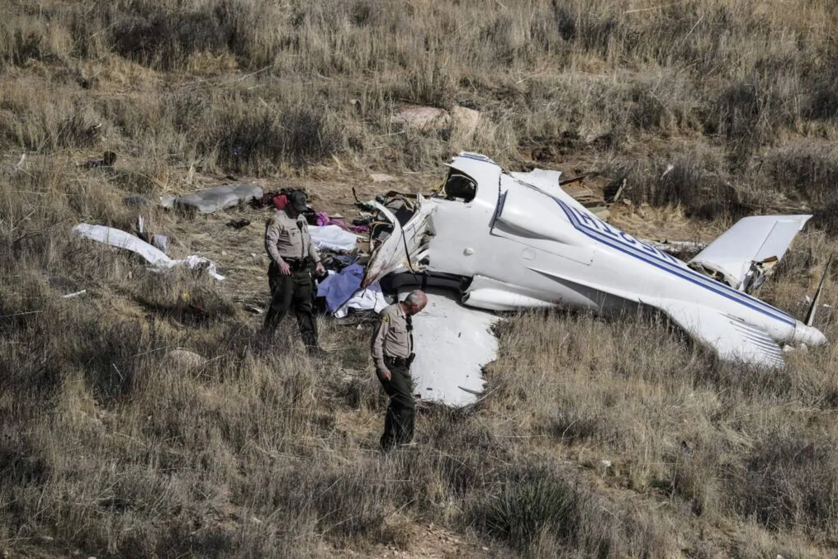 4 killed in light plane crash in Mexico