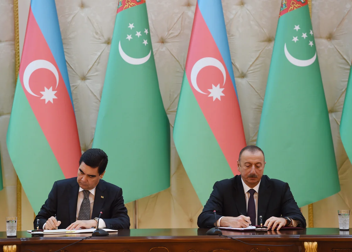 Azerbaijan and Turkmenistan sign documents