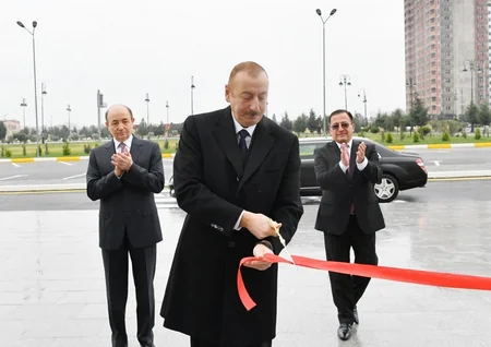 Prezident Binəqədi Rayon Məhkəməsinin yeni inzibati binasının açılışında iştirak edib - YENİLƏNİB