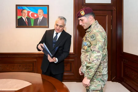 Naxçıvanda əlilliyi olan şəxslərə avtomobil və səyyar kofe evləri təqdim edilib