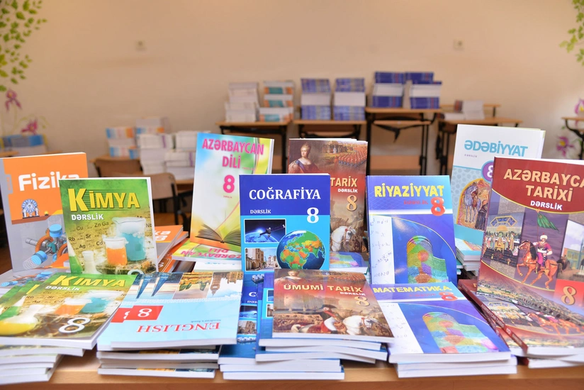 Yeni dərs ili üçün çap olunan dərsliklərin sayı açıqlanıb