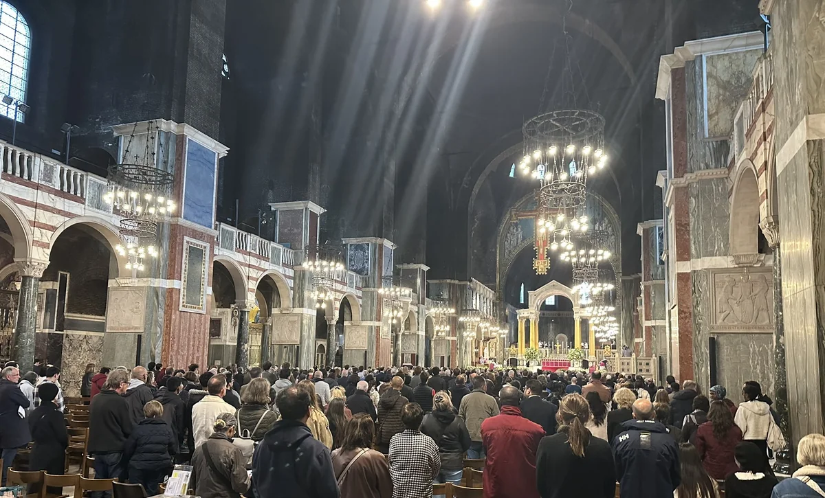 Azerbaijani diplomats attend requiem mass for Pope Francis in London