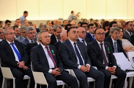 Heydər Əliyev Mərkəzində “Nursultan Nazarbayev. Həyat yolu” kitabının təqdimatı olub