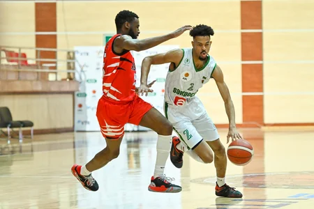 Azərbaycan Basketbol Liqası: Turun son oyununda sensasiya qeydə alınıb