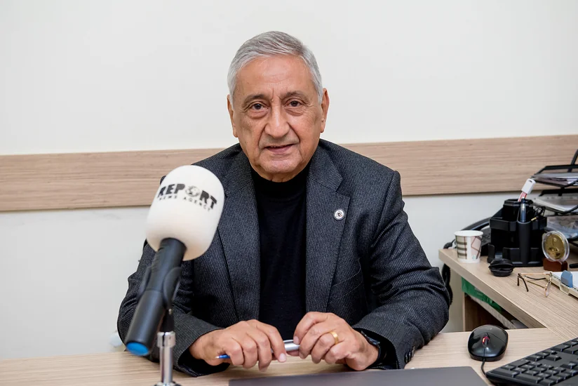 Sabiq rabitə naziri: “İran müqavilə şərtlərini indiyə qədər pozur