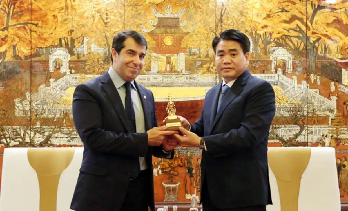 Vietnam interested in Azerbaijan's investments