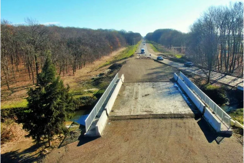 Ələt-Astara yolunda 3 avtomobil körpüsünün inşası yekunlaşmaq üzrədir