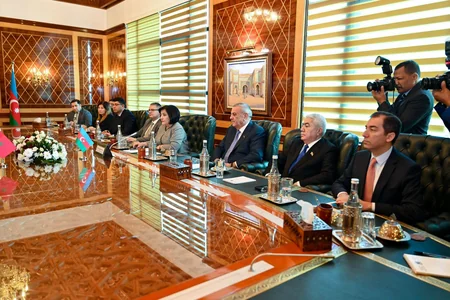 Sahibə Qafarova Mərakeş Parlamentinin Müşavirlər Palatasının sədri ilə azad edilmiş ərazilərin bərpasından danışıb