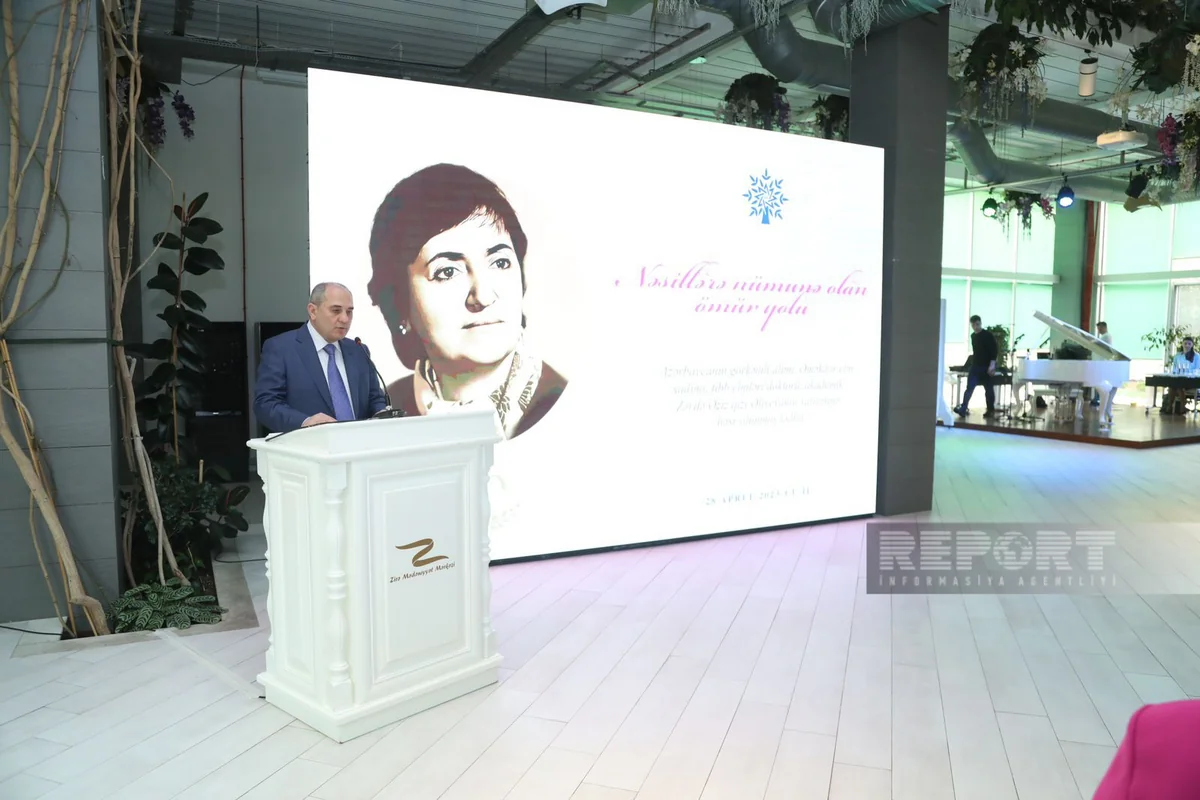 YAP-ın Mərkəzi Aparatı Zərifə Əliyevanın 100 illik yubileyinə həsr edilmiş tədbir keçirib - YENİLƏNİB