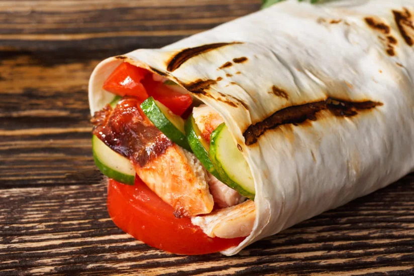 İordaniyada yüzlərlə insan şaurmadan zəhərlənib