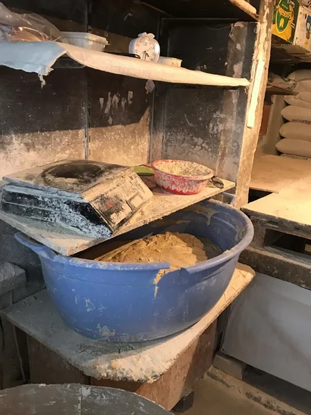 Bakıda qanunsuz fəaliyyət göstərən daha bir çörək sexi aşkarlanıb