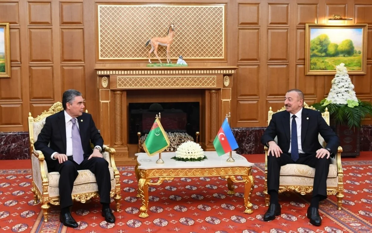 President Ilham Aliyev met with President of Turkmenistan in Ashgabat