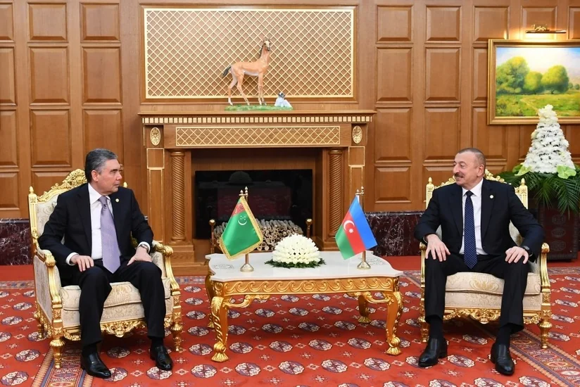 President Ilham Aliyev met with President of Turkmenistan in Ashgabat