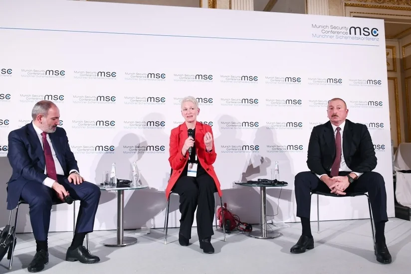 Azərbaycan səfiri Münhen debatı barədə məqalə yazdı