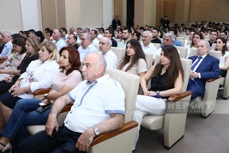 Azad edilmiş ərazilərin ölkə iqtisadiyyatına reinteqrasiyası ilə bağlı  beynəlxalq konfrans keçirilib