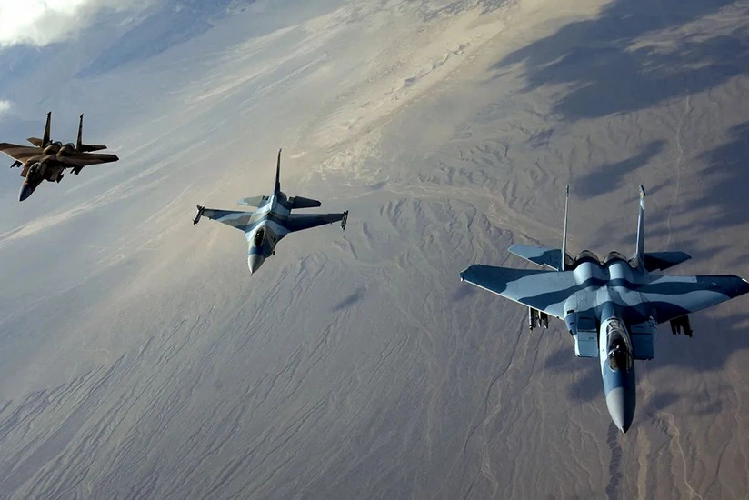 KİV: “F-16 qırıcıları Ukraynaya gələn ilin əvvəlində veriləcək”