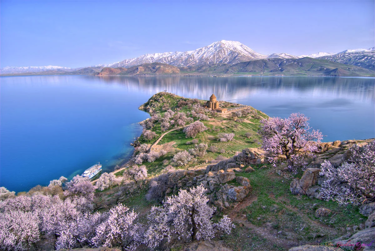 Vanda zəlzələ olub