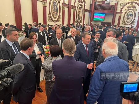 Sahibə Qafarova Moskvada Heydər Əliyevin yubileyi münasibətilə keçirilən rəsmi qəbulda çıxış edib