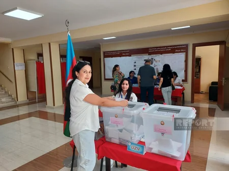 Nəsimi-Binəqədi dairəsində seçki məntəqəsinin sədri: İndiyə qədər hər hansı neqativ hal qeydə alınmayıb