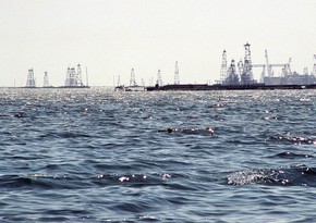 Ölkədə hava şəraiti dəyişib, Xəzərdə dalğanın hündürlüyü 4,8 metrə çatıb