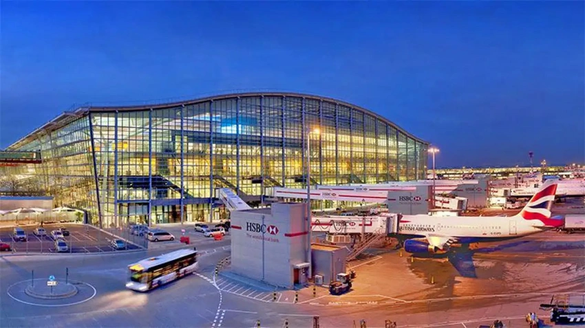 “Hitrou” aeroportu aviaşirkətlərdən bilet satışını dayandırmağı istəyib