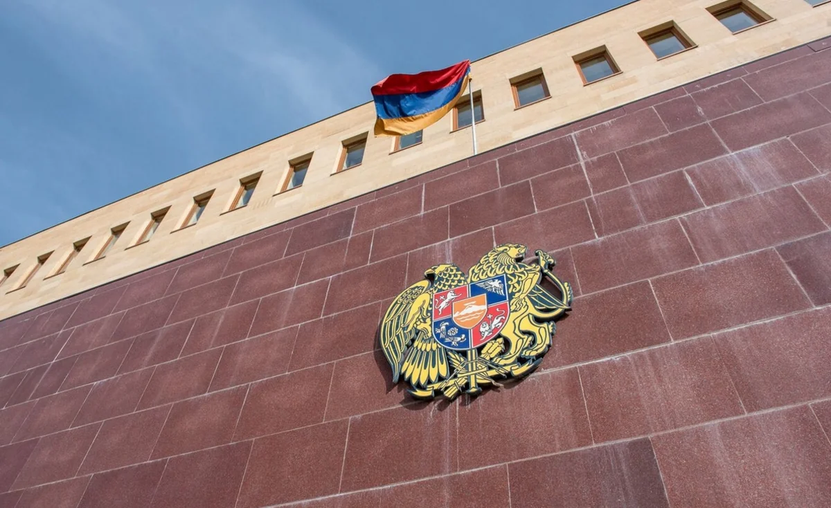 В Армении расследуют несколько дел, связанных с Минобороны
