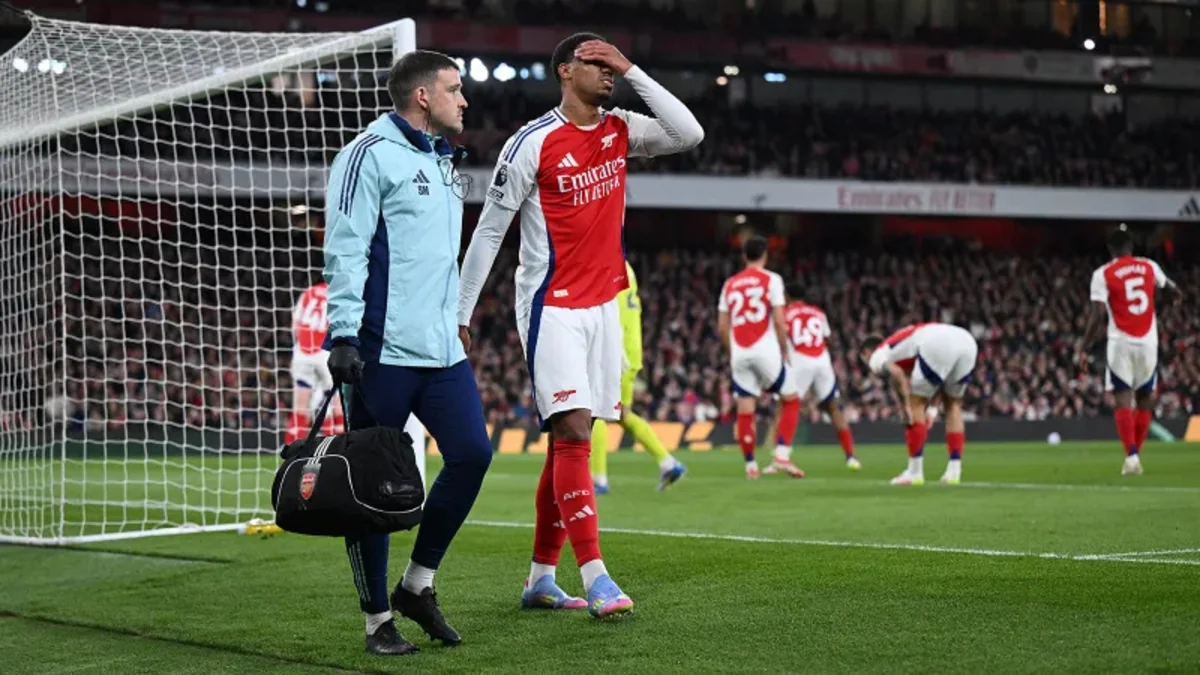 Ciddi zədə alan Arsenalın futbolçusu mövsümü erkən başa vurub