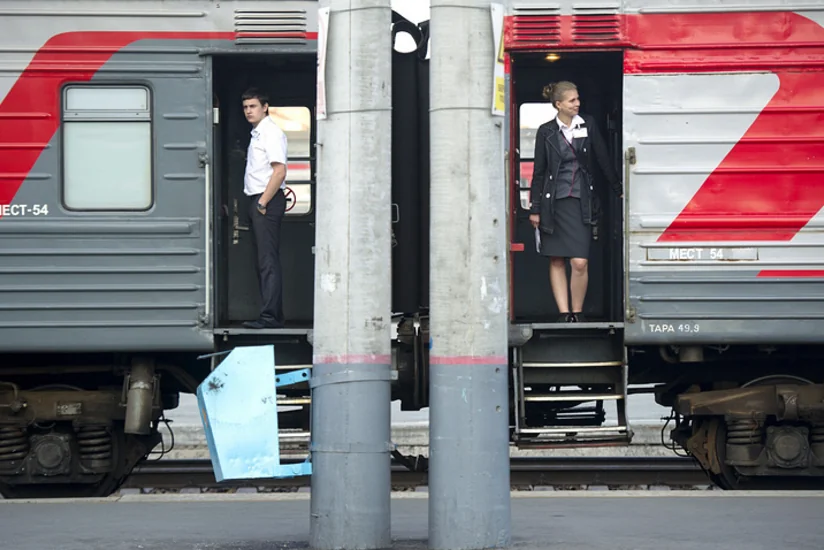 Litvada Rusiyanın 4 hərbçisi qatardan endirilərək geri yola salınıb