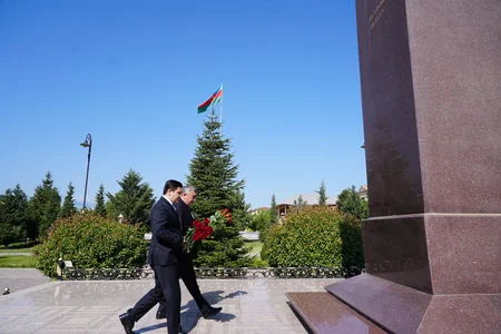 Ədliyyə naziri Fərid Əhmədov Qubada vətəndaşları qəbul edib