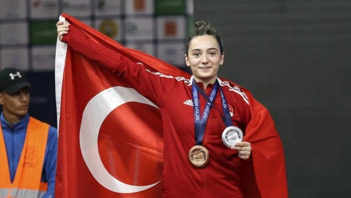 İrəvanda qızıl medal qazanan atlet: Prezident və xanımının təbriki məni qürurlandırdı