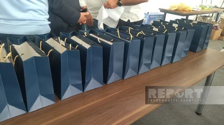 Families returning to Lachin receive keys to their homes