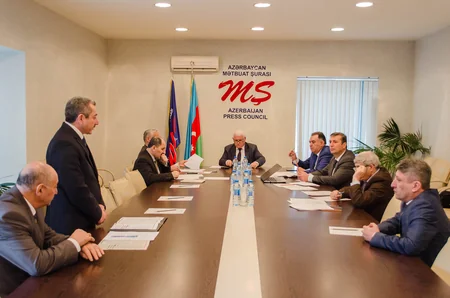 ​Azərbaycan Mətbuat Şurası iki sayta xəbərdarlıq edib