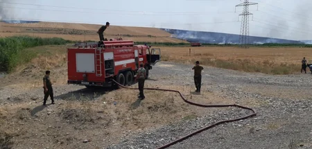 Göyçayın 3 kəndində 100 hektara yaxın otlaq və taxıl sahələri yanır