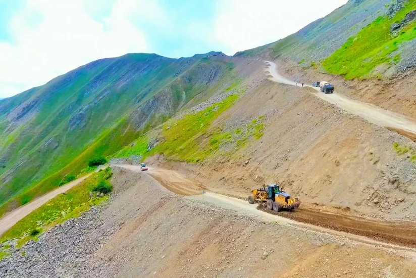 Qarabağ və Şərqi Zəngəzurdakı yol layihələri barədə məlumat açıqlanıb