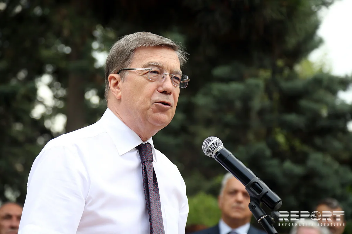 Russian President recalls ambassador from Azerbaijan