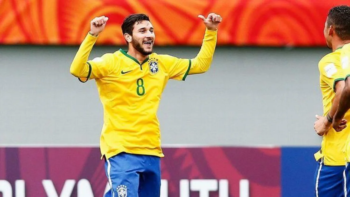 KİV: Braziliya millisinin sabiq futbolçusu “Qarabağ”a keçir
