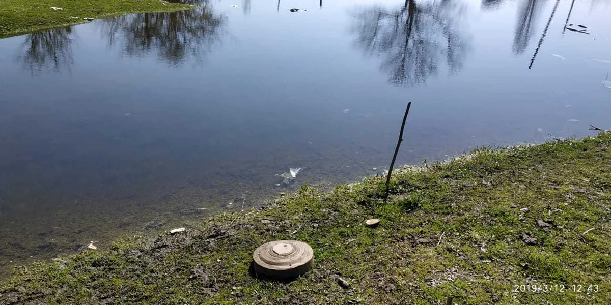 15 противотанковых мин нашли в Астаре