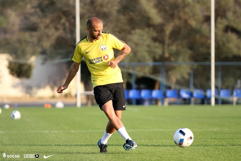 Neftçinin futbolçusu: Mən nə Messiyəm, nə də Ronaldu - MÜSAHİBƏ