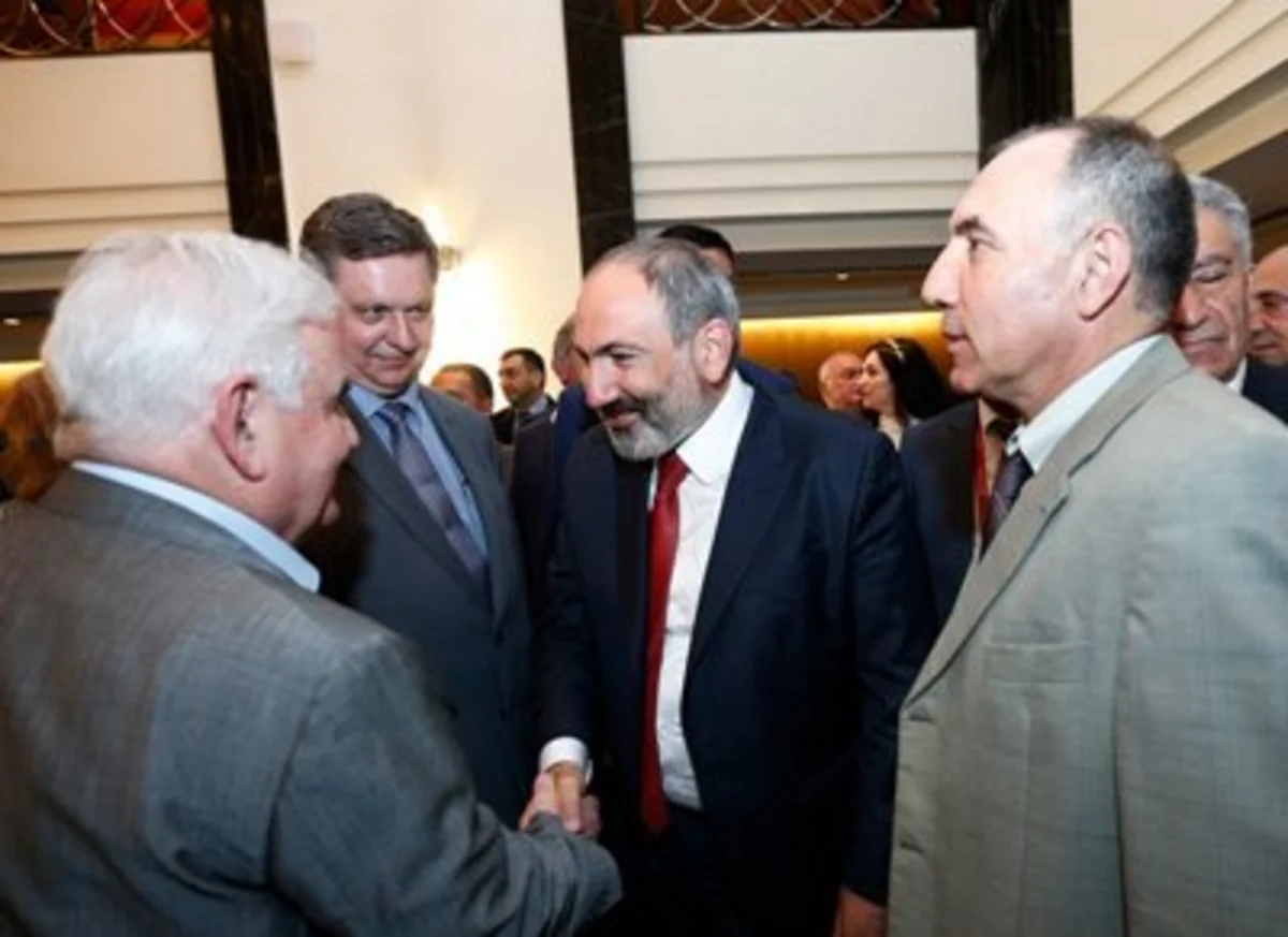 KİV: Erməni əsilli rusiyalı iş adamları Ermənistana sərmayə qoymaqdan qorxurlar