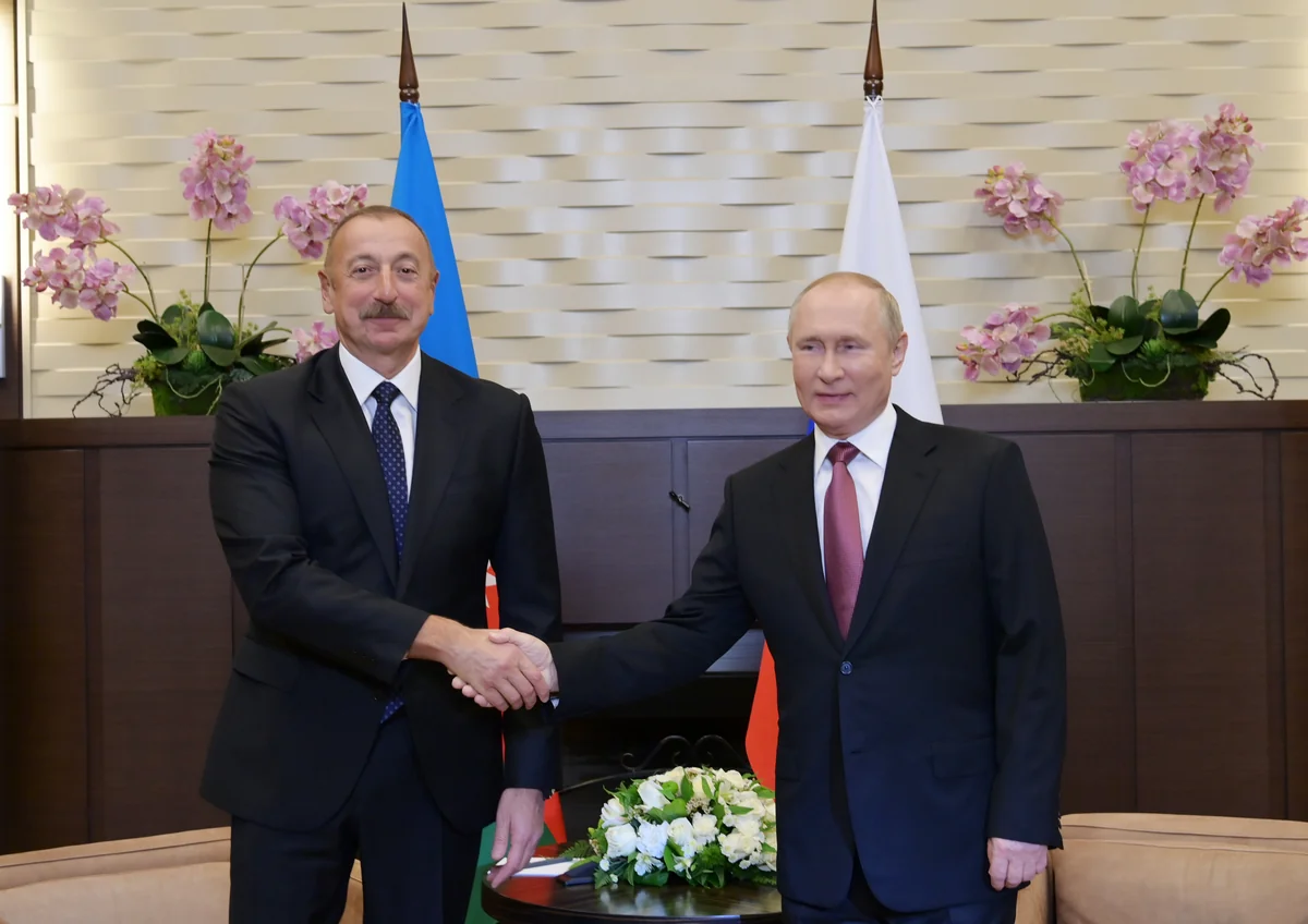 Vladimir Putin Azərbaycan Prezidentinin liderlik xüsusiyyətlərini yüksək qiymətləndirib