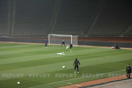 Marsel Respublika stadionunda məşqə çıxıb