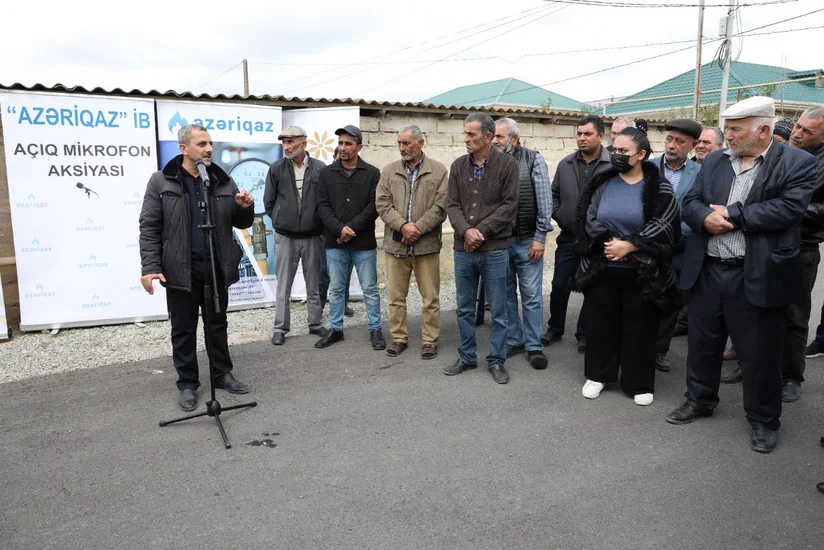 Rəsmi şəxslər Hövsanda sahibkarların problem və təkliflərini dinləyib