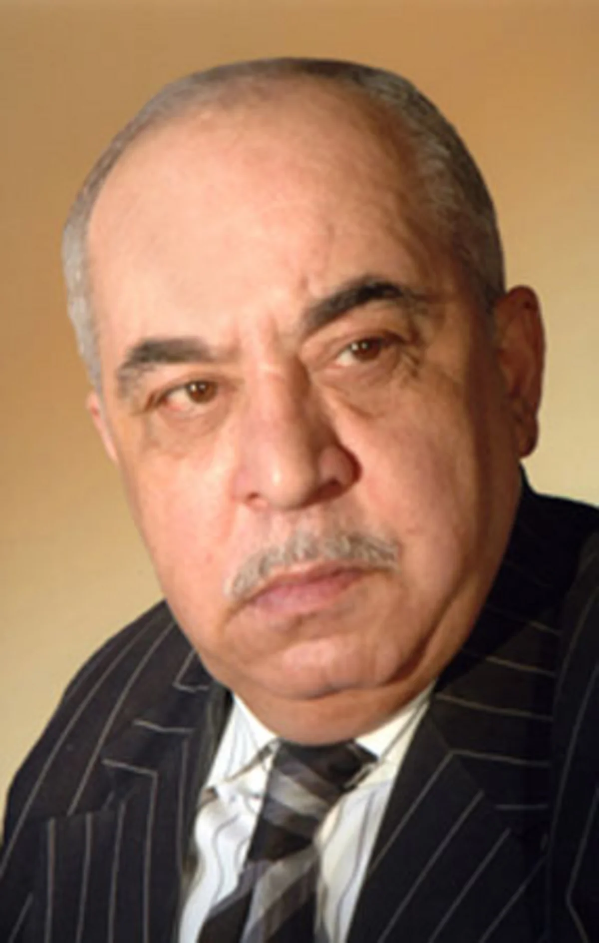 Yaşar Nurinin ölümündən 2 il ötür