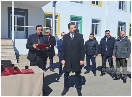 Ağdərənin Həsənriz kəndinə növbəti köç karvanı çatıb, açarlar təqdim edilib - YENİLƏNİB-2